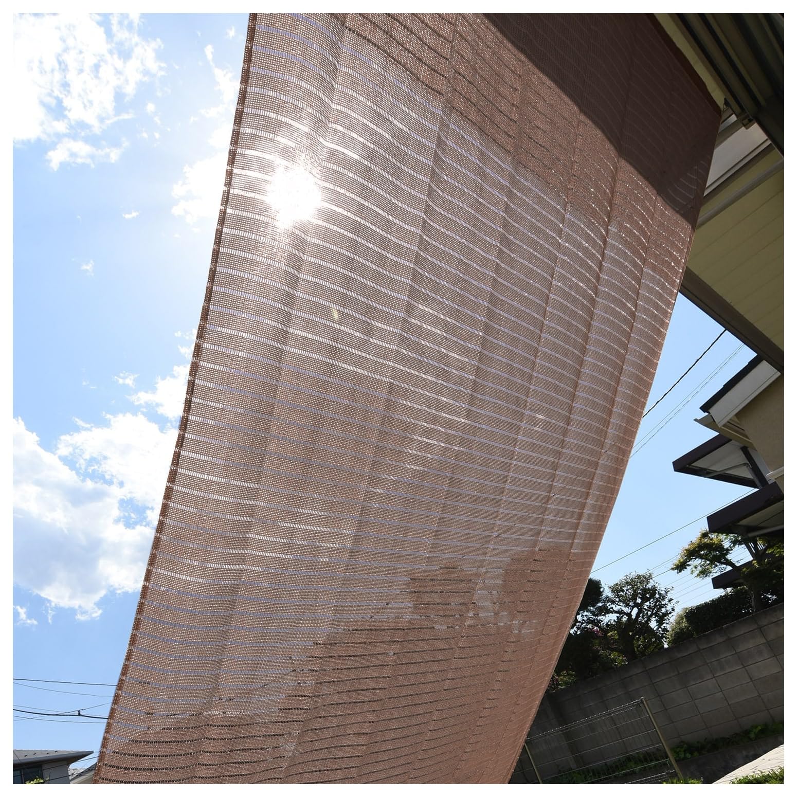 BRGS-2030(CB) [山善] 日よけシェード 200×300㎝ 水洗い可能 ハトメ8箇所 UVカット率約75% 取付ロープ3m×2本入り 節電 省エネ ベランダ 紫外線カット 防水 涼風 ブラウン BRGS-2030